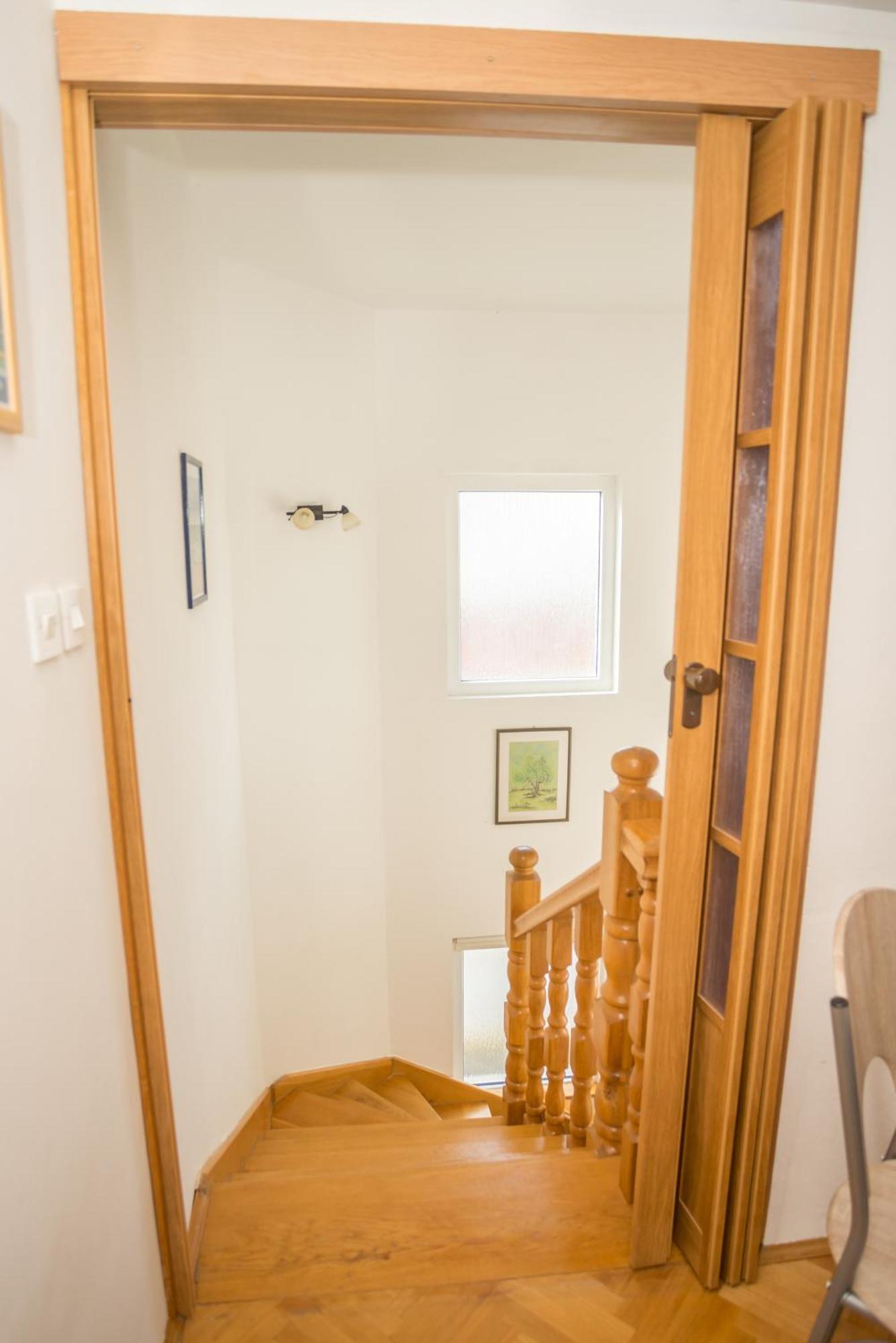 Apartman Car ヴィル エクステリア 写真